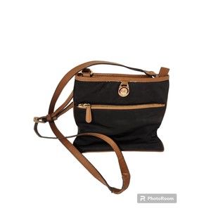 Michael Kors Black Crossbody Bag Zipper Brown Trim READ